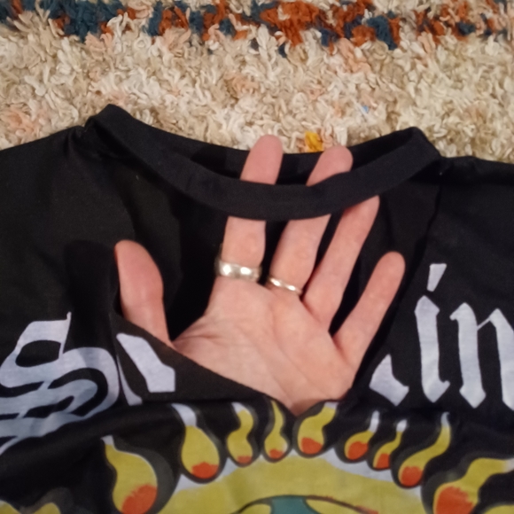 Sublime Crop Top • Cut Out Neck - Picture 2 of 7